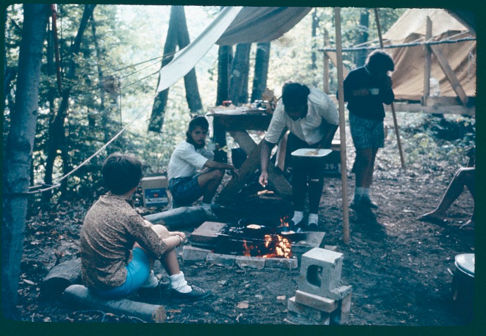 Junior Highs in Adahi cooking